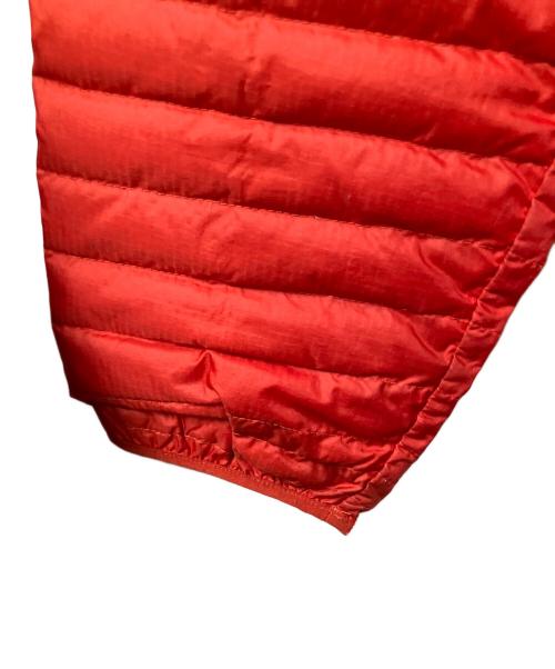 Patagonia（パタゴニア）Patagonia (パタゴニア) ライトダウンジャケット　レッド レッド サイズ:Mの古着・服飾アイテム