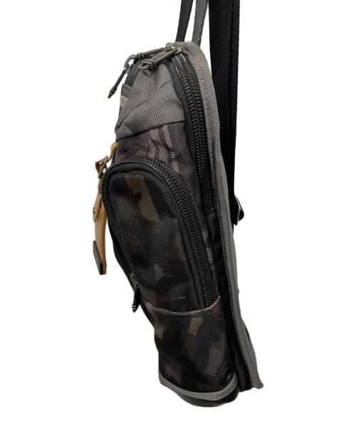 TUMI（トゥミ）TUMI (トゥミ) モントレー サラトガ スリング ブラックの古着・服飾アイテム