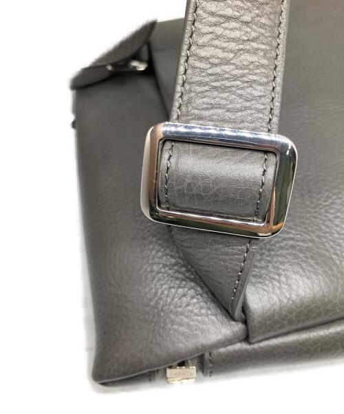 HIROFU（ヒロフ）HIROFU (ヒロフ) ランポ グレー グレーの古着・服飾アイテム