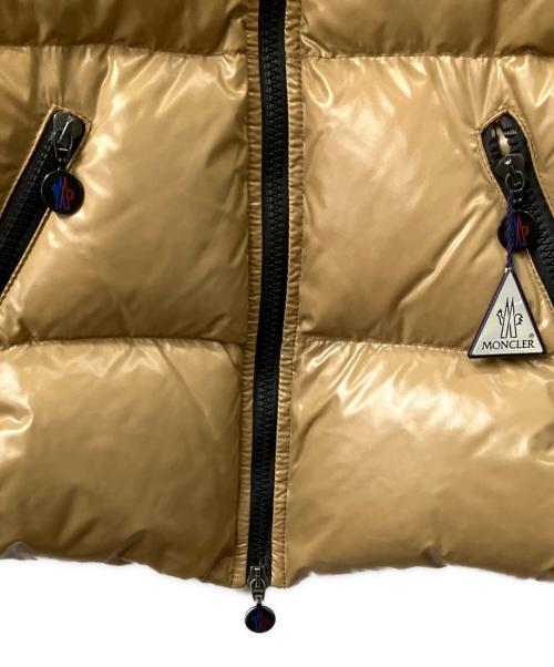 MONCLER（モンクレール）MONCLER (モンクレール) ダウンジャケット ベージュ サイズ:２の古着・服飾アイテム