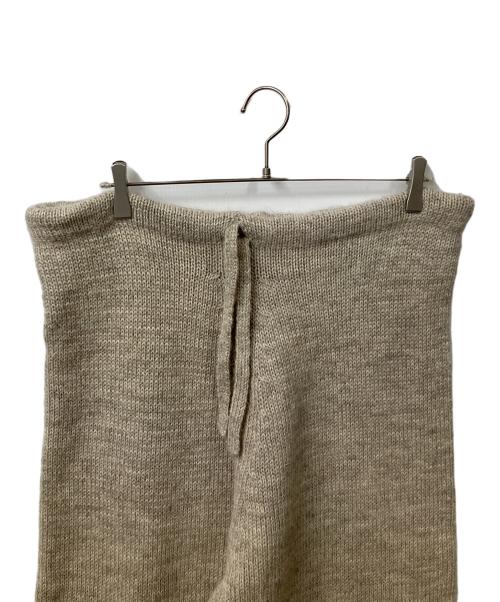 XENIA TELUNTS（キゼニアテルンツ）XENIA TELUNTS (キゼニアテルンツ) ニットパンツ ベージュ ベージュ サイズ:3の古着・服飾アイテム