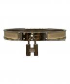 HERMESエルメス）の古着「ケリーバングル カデナモチーフ」｜ベージュ