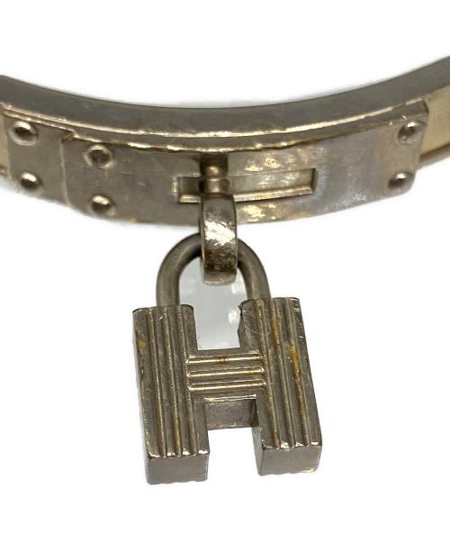 HERMES（エルメス）HERMES (エルメス) ケリーバングル 	カデナモチーフ ベージュの古着・服飾アイテム