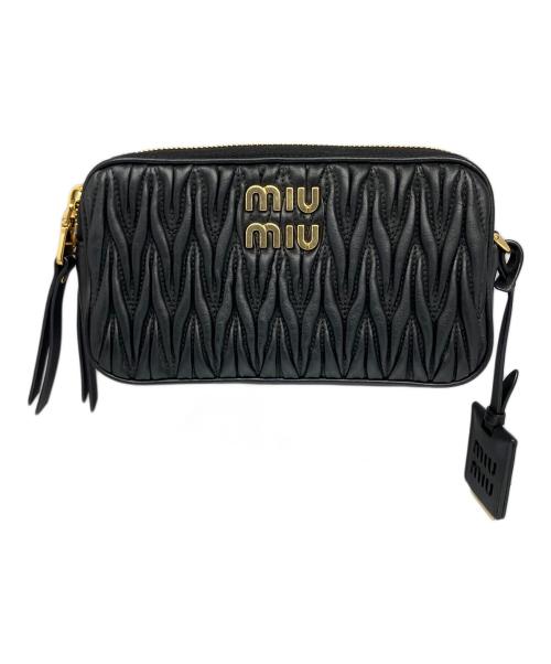 MIU MIU（ミュウミュウ）MIU MIU (ミュウミュウ) チェーンショルダーバッグ マテラッセ ブラックの古着・服飾アイテム