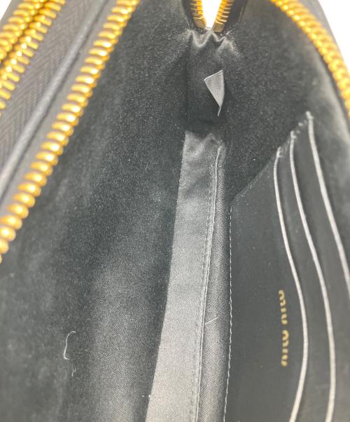 MIU MIU（ミュウミュウ）MIU MIU (ミュウミュウ) チェーンショルダーバッグ マテラッセ ブラックの古着・服飾アイテム