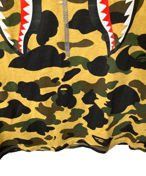 A BATHING APE（ア ベイシング エイプ）A BATHING APE (ア ベイシング エイプ) 半袖カットソー　カモフラージュ ベージュ×ブラウン ベージュ×ブラウン サイズ:XXLの古着・服飾アイテム
