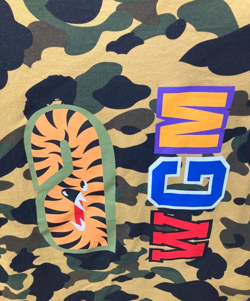 A BATHING APE（ア ベイシング エイプ）A BATHING APE (ア ベイシング エイプ) 半袖カットソー　カモフラージュ ベージュ×ブラウン ベージュ×ブラウン サイズ:XXLの古着・服飾アイテム