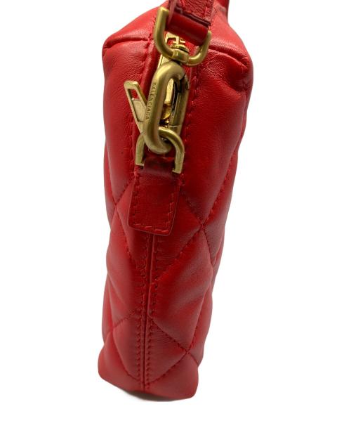 BALENCIAGA（バレンシアガ）BALENCIAGA (バレンシアガ) キルティングカメラショルダーバッグ レッドの古着・服飾アイテム