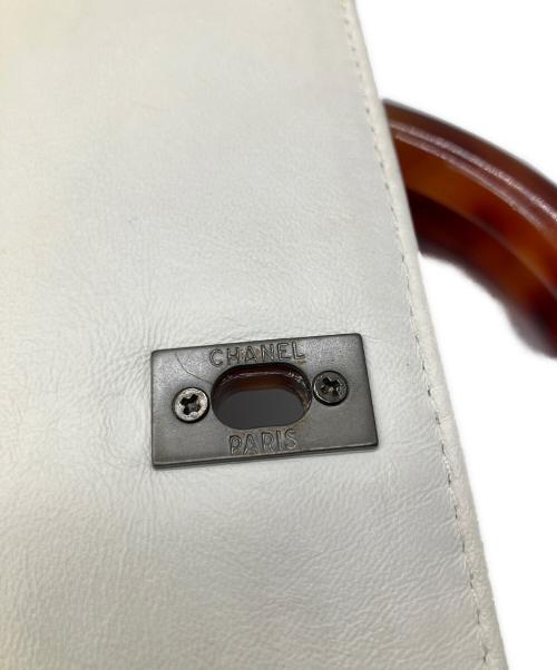 CHANEL（シャネル）CHANEL (シャネル) マトラッセ ハンドバッグ ホワイト ホワイトの古着・服飾アイテム