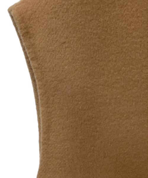 CLANE（クラネ）CLANE (クラネ) FRONT ZIP REVER GILET  ベージュ サイズ:１の古着・服飾アイテム