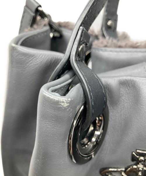 Vivienne Westwood（ヴィヴィアンウエストウッド）Vivienne Westwood (ヴィヴィアンウエストウッド) 2WAYバッグ オーブ グレー グレーの古着・服飾アイテム