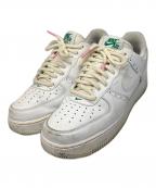 NIKEナイキ）の古着「AIR FORCE 1 07 LV8」｜ホワイト