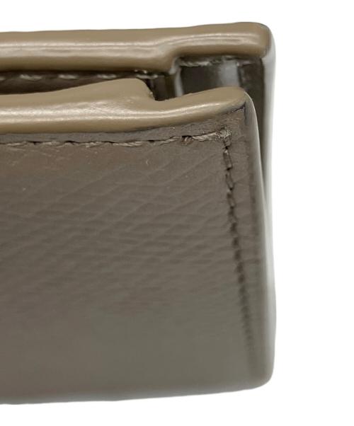 CELINE（セリーヌ）CELINE (セリーヌ) ミディアムストラップウォレット グレーの古着・服飾アイテム