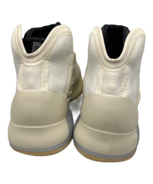 adidas（アディダス）adidas (アディダス) YEZZY YEEZY Quantum　MIST SLATE アイボリー サイズ:26.5の古着・服飾アイテム