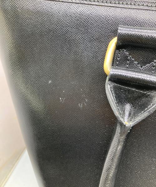 BURBERRY（バーバリー）BURBERRY (バーバリー) ロゴレザーバッグ ブラック ブラックの古着・服飾アイテム