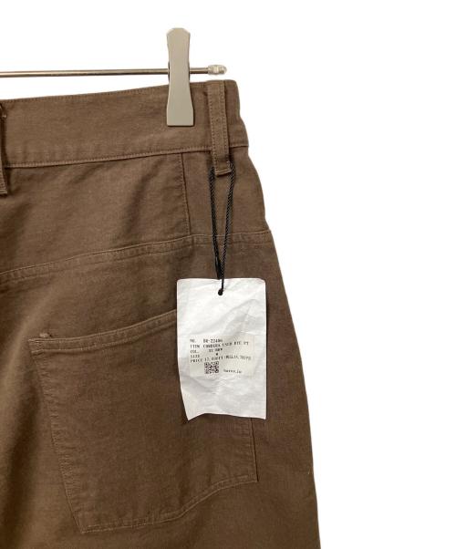 BARNS OUTFITTERS（バーンズアウトフィッターズ）BARNS OUTFITTERS (バーンズアウトフィッターズ) タックパンツ ブラウン グレー サイズ:Mの古着・服飾アイテム