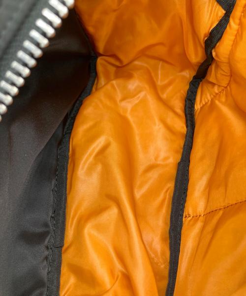 PORTER（ポーター）PORTER (ポーター) タンカー　ブラック×オレンジ ブラックの古着・服飾アイテム