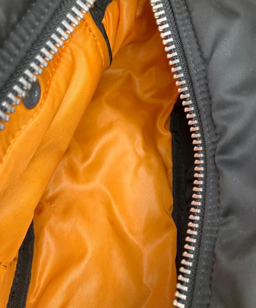 PORTER（ポーター）PORTER (ポーター) タンカー　ブラック×オレンジ ブラックの古着・服飾アイテム