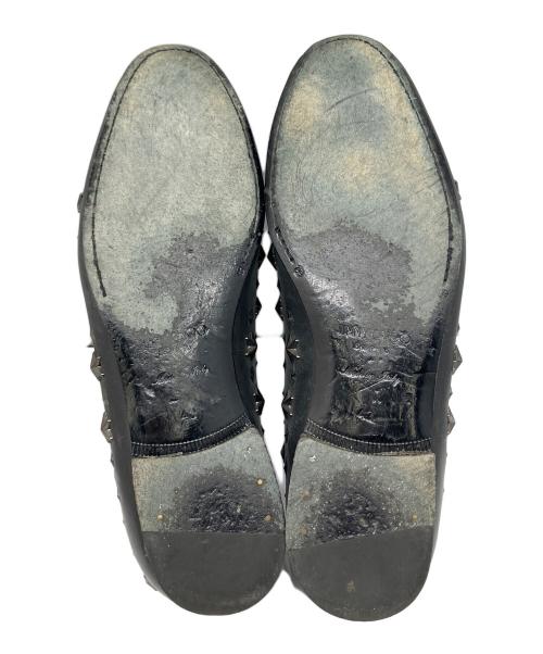 JIMMY CHOO（ジミーチュウ）JIMMY CHOO (ジミーチュウ) スタースタッズ フラットシューズ ブラック サイズ:43の古着・服飾アイテム
