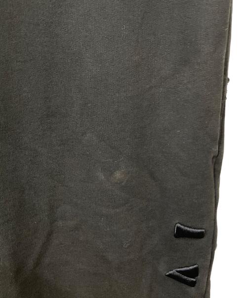 MONCLER（モンクレール）MONCLER (モンクレール) 刺繍スウェットパンツ ブラック サイズ:Mの古着・服飾アイテム