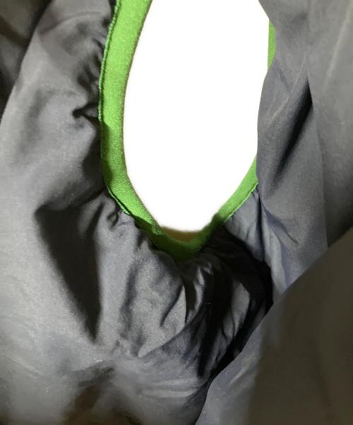 BEAMS（ビームス）BEAMS (ビームス) PRIMALOFT (プリマロフト) コーデュラナイロンミリタリーパフベスト グリーン サイズ:Lの古着・服飾アイテム