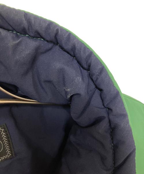 BEAMS（ビームス）BEAMS (ビームス) PRIMALOFT (プリマロフト) コーデュラナイロンミリタリーパフベスト グリーン サイズ:Lの古着・服飾アイテム