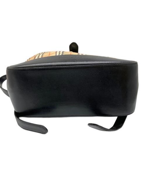 BURBERRY（バーバリー）BURBERRY (バーバリー) リュック ノバチェック ベージュの古着・服飾アイテム