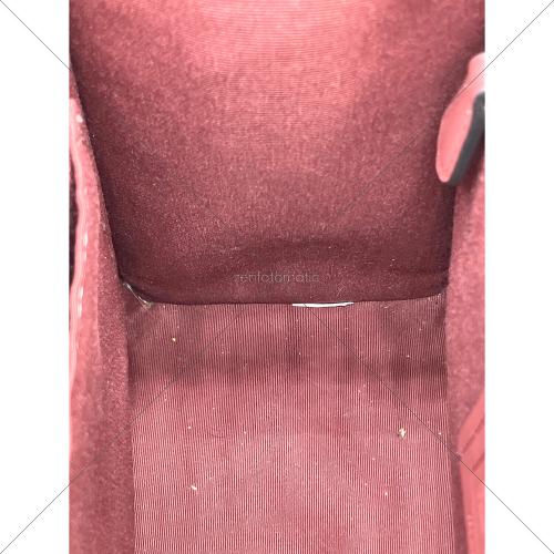 COACH（コーチ）COACH (コーチ) デンプシー トート 22・シグネチャー ジャカード・ストライプ アンドコーチパッチ グレーの古着・服飾アイテム