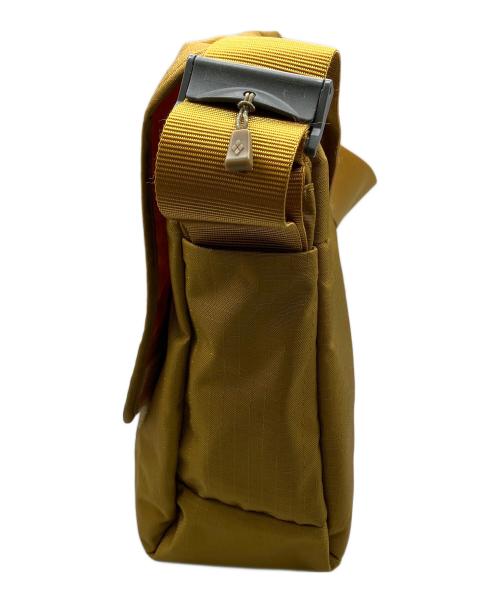 mont-bell（モンベル）mont-bell (モンベル) ナイロンショルダーバッグ ベージュの古着・服飾アイテム