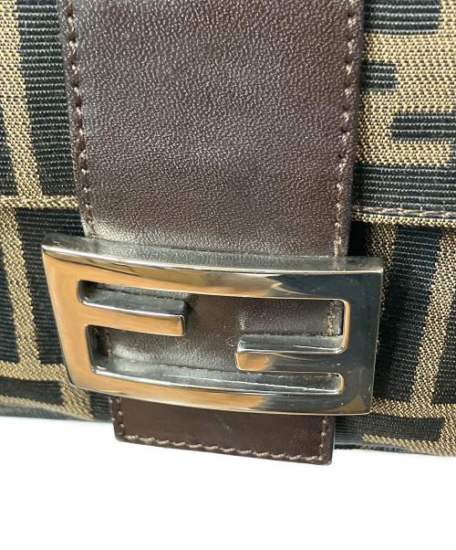 FENDI（フェンディ）FENDI (フェンディ) ズッカ マンバケット ブラウンの古着・服飾アイテム