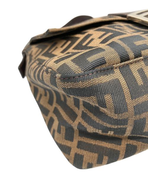 FENDI（フェンディ）FENDI (フェンディ) ズッカ マンバケット ブラウンの古着・服飾アイテム