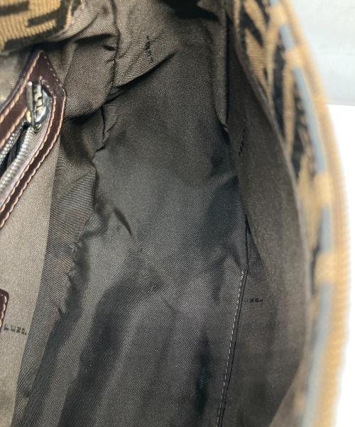 FENDI（フェンディ）FENDI (フェンディ) ズッカ マンバケット ブラウンの古着・服飾アイテム