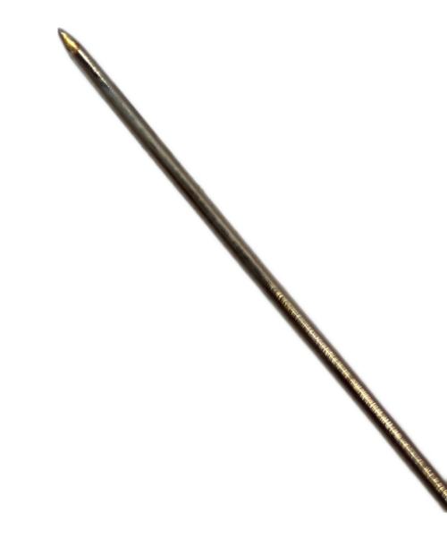 LOEWE（ロエベ）LOEWE (ロエベ) アナグラムブローチの古着・服飾アイテム