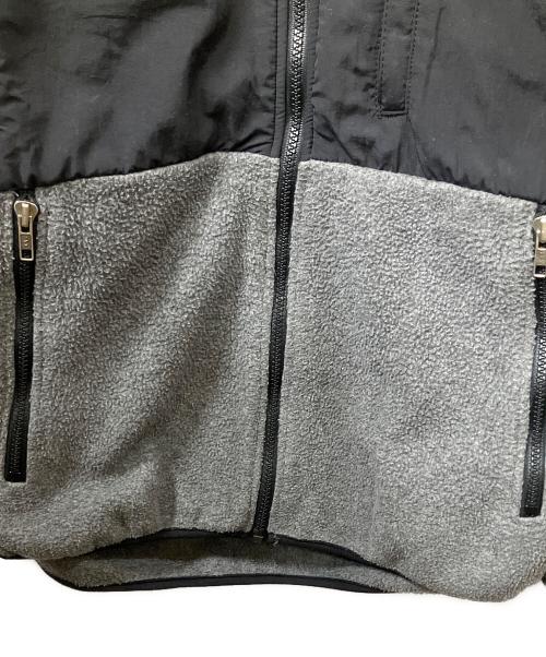 THE NORTH FACE（ザ ノース フェイス）THE NORTH FACE (ザ ノース フェイス) デナリジャケット グレー×ブラック サイズ:Mの古着・服飾アイテム