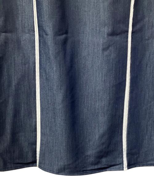 HER LIP TO（ハーリップトゥ）HER LIP TO (ハーリップトゥ)  Lace Trimmed Chambray Dress ブルー サイズ:XS 未使用品の古着・服飾アイテム