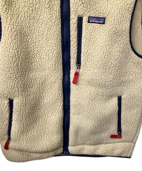 Patagonia（パタゴニア）Patagonia (パタゴニア) レトロパイルベスト アイボリー サイズ:Lの古着・服飾アイテム