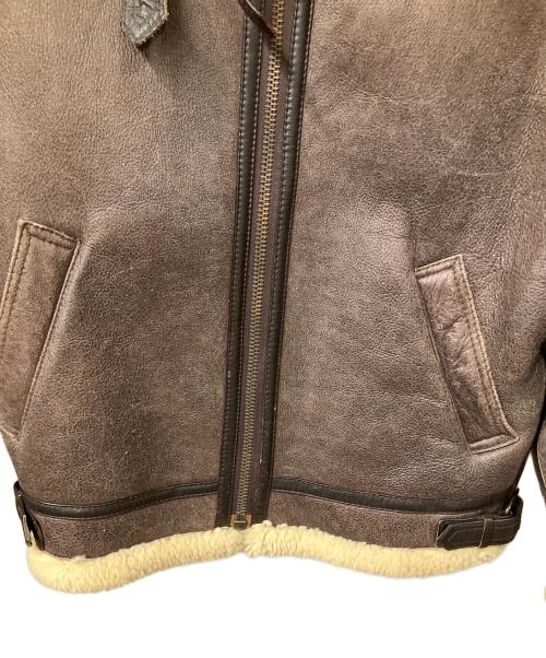 US ARMY（ユーエスアーミー）US ARMY (ユーエスアーミー) B-3 ムートンジャケット ブラウン サイズ:Mの古着・服飾アイテム