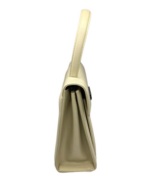 GIVENCHY（ジバンシィ）GIVENCHY (ジバンシィ) クラシカルレザーハンドバッグ アイボリーの古着・服飾アイテム