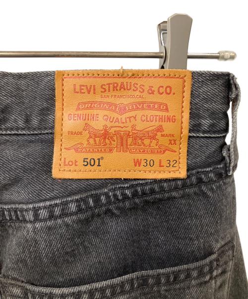 LEVI'S（リーバイス）LEVI'S (リーバイス) デニムパンツ ブラック サイズ:W30×L32の古着・服飾アイテム