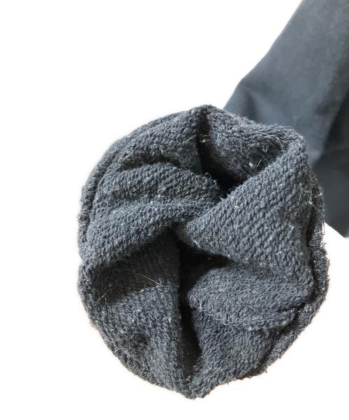 stussy（ステューシー）stussy (ステューシー) WORLD TOUR HOODIE ブラック サイズ:Mの古着・服飾アイテム