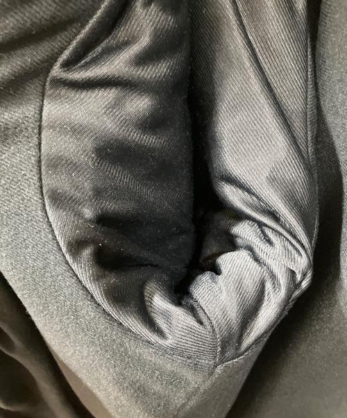 UNDER ARMOUR（アンダーアーマー）UNDER ARMOUR (アンダーアーマー) UAロゴ ロングコート ブラック サイズ:2XLの古着・服飾アイテム