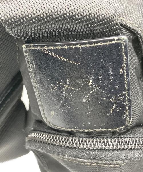 PRADA（プラダ）PRADA (プラダ) メッセンジャーバッグ ブラックの古着・服飾アイテム