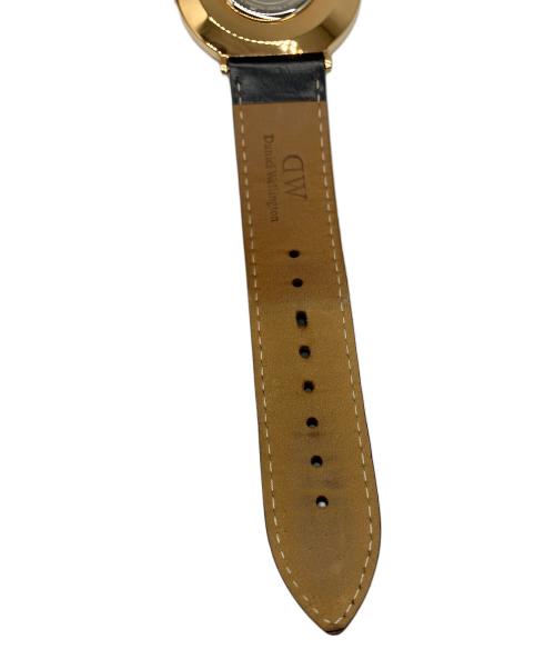 Daniel Wellington（ダニエルウェリントン）Daniel Wellington (ダニエルウェリントン) ダニエルウェリントン シェフィールド ローズ 40mmの古着・服飾アイテム