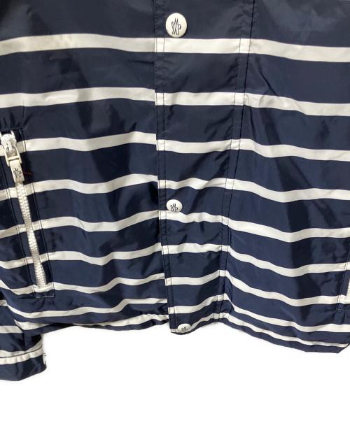 MONCLER GAMME BLEU（モンクレール ガム ブルー）MONCLER GAMME BLEU (モンクレール ガム ブルー) ジップアップパーカー ネイビー×ホワイト サイズ:1の古着・服飾アイテム