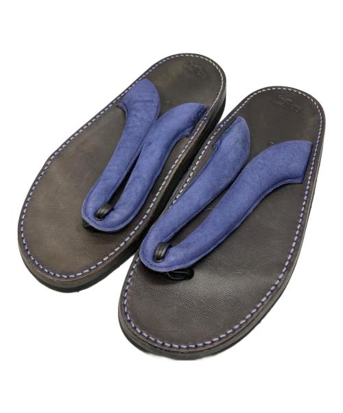 THE BOOTS FACTORY（ザ ブーツファクトリー）THE BOOTS FACTORY (ザ ブーツファクトリー) サンダル グレー×ネイビー グレー×ネイビー サイズ:9の古着・服飾アイテム