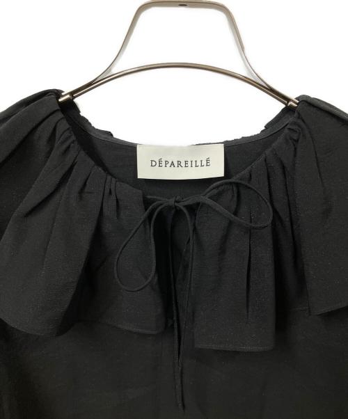 DEPAREILLE（デパリエ）DEPAREILLE (デパリエ) シルキーラッフルブラウス ブラック サイズ:38の古着・服飾アイテム