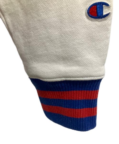 Champion REVERSE WEAVE（チャンピオン リバース ウィーブ）Champion REVERSE WEAVE (チャンピオン リバース ウィーブ) スウェットパーカー ホワイト×ブルー サイズ:2XLの古着・服飾アイテム