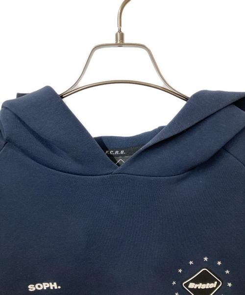 F.C.R.B.（エフシーレアルブリストル）F.C.R.B. (エフシーレアルブリストル) TECH SWEAT TRAINING HOODIE ネイビー サイズ:Mの古着・服飾アイテム