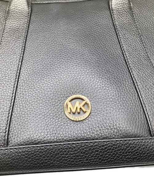 MICHAEL KORS（マイケル・コース）MICHAEL KORS (マイケル・コース) 2WAYバッグ ブラック ブラックの古着・服飾アイテム