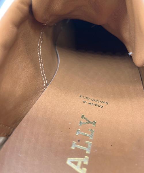 BALLY（バリー）BALLY (バリー) ローカットスニーカー ベージュ サイズ:24の古着・服飾アイテム